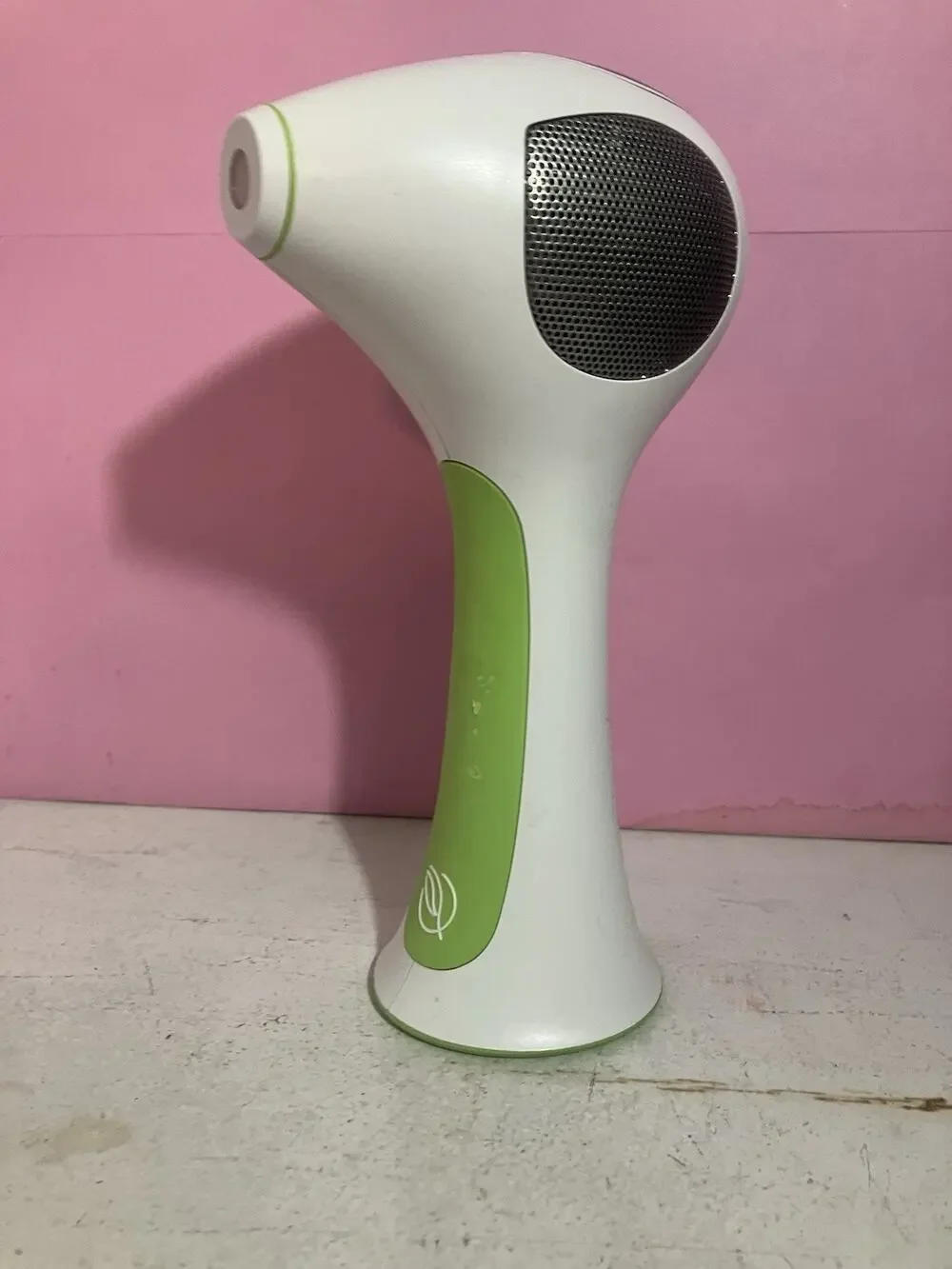 Tria Beauty 4x Permanent Hair Laser LHR 4.0 – Fully Working Great Battery Life